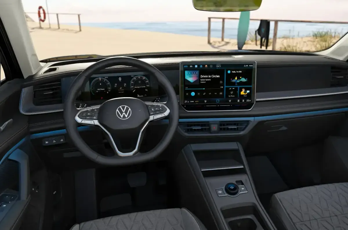 Neu VW Tayron IQ Drive 204 PS (150 kW) 2026 Grau SUV