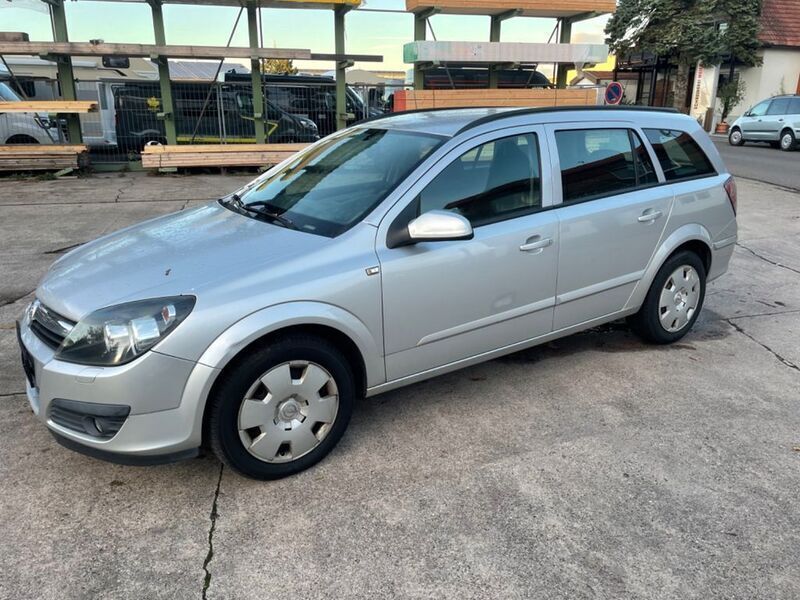 Gebraucht Opel Astra Edition 120 PS (88 kW) 2005 Silber Kombi