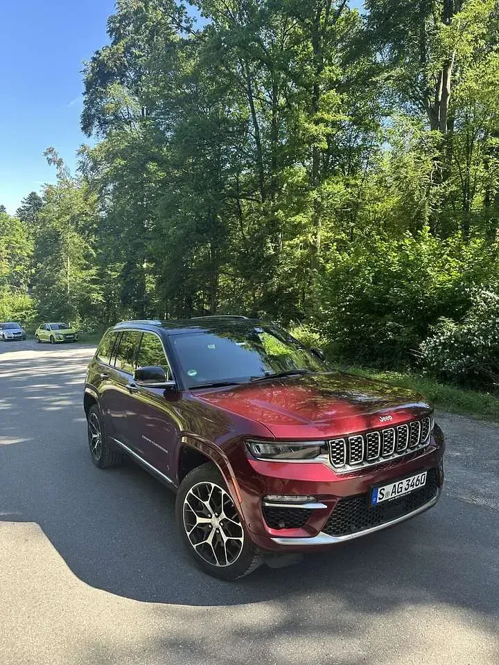 Gebraucht Jeep Grand Cherokee Summit 272 PS (200 kW) 2024 Rot SUV