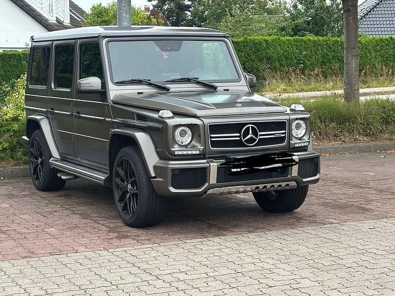Grau Gebraucht 2017 Mercedes G63 AMG AMG SUV | 64.000 € (Superpreis) - Bild 1/4