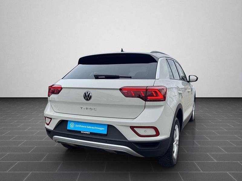 Gebraucht VW T-Roc Move 150 PS (110 kW) 2024 Ascotgrau SUV