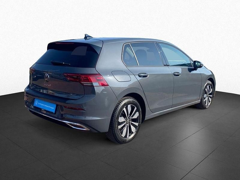 Gebraucht VW Golf VIII Move 150 PS (110 kW) 2023 Grau Limousine