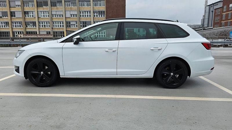Weiß Gebraucht 2015 Seat Leon ST FR Kombi | 10.800 € (Superpreis) - Bild 1/4