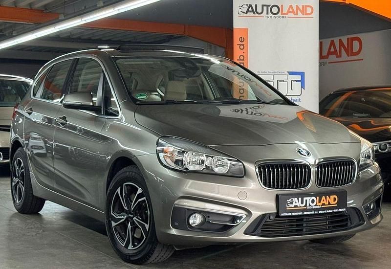 Braun Gebraucht 2014 BMW 218 Active Tourer Exclusive Van / Kleinbus | 12.500 € (Fairer Preis) - Bild 1/4