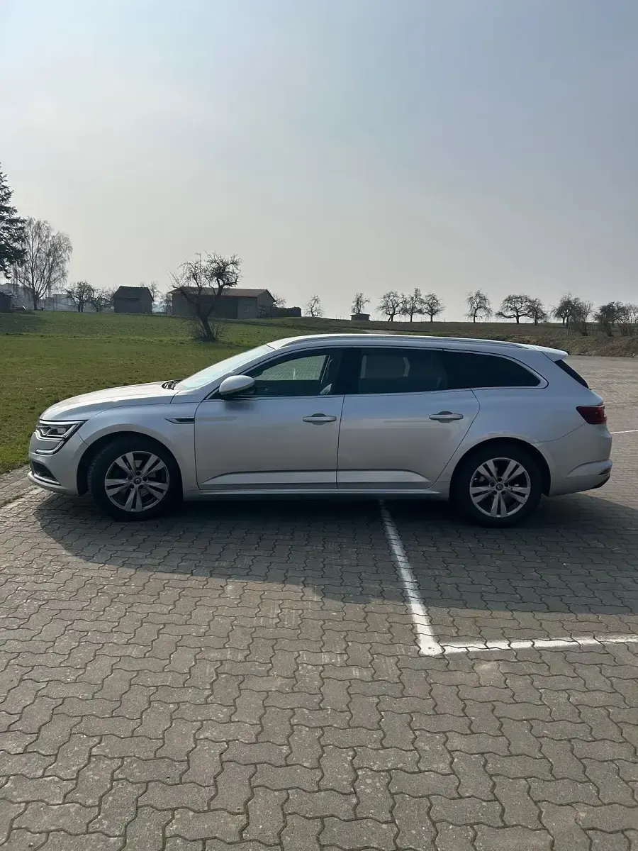Second-hand Renault Talisman 130 CP (95 kW) 2016 Argintiu Break