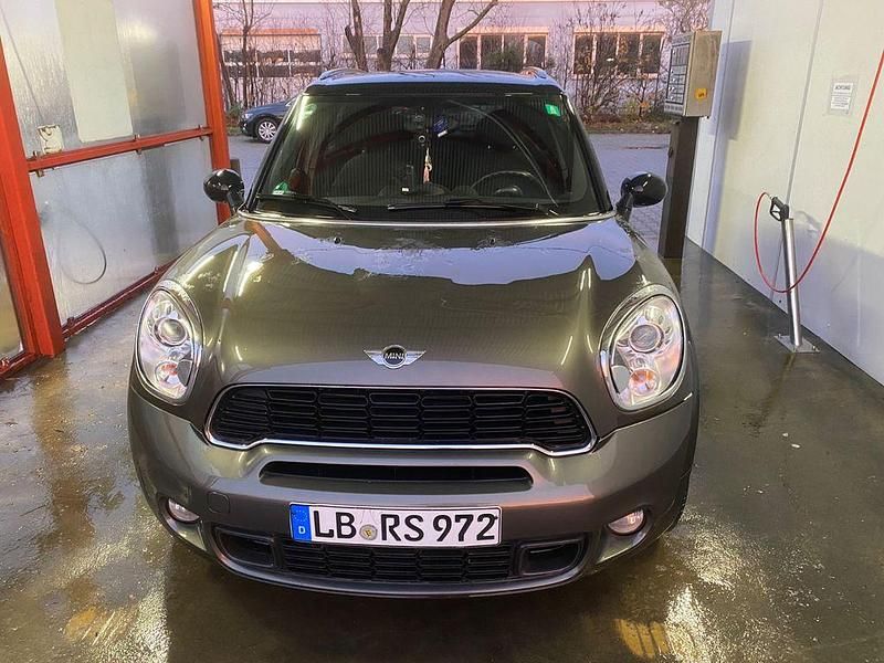 Grau Gebraucht 2013 Mini Cooper S Countryman SUV | 10.990 € (Fairer Preis) - Bild 1/4