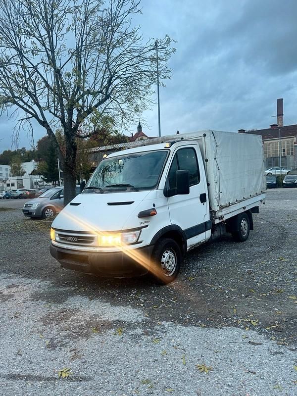 Violet Gebraucht 2005 Iveco Daily | 4.000 € (Guter Preis) - Bild 1/4