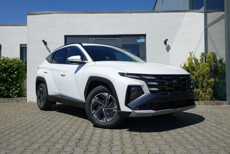 Serenity white Neu 2025 Hyundai Tucson SUV | 29.970 € (Superpreis) - Bild 1/4