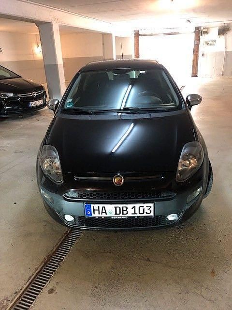 Schwarz Gebraucht 2010 Fiat Grande Punto Kleinwagen | 4.600 € - Bild 1/4