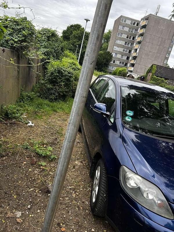 Gebraucht VW Golf IV Comfortline 140 PS (102 kW) 2005 Limousine