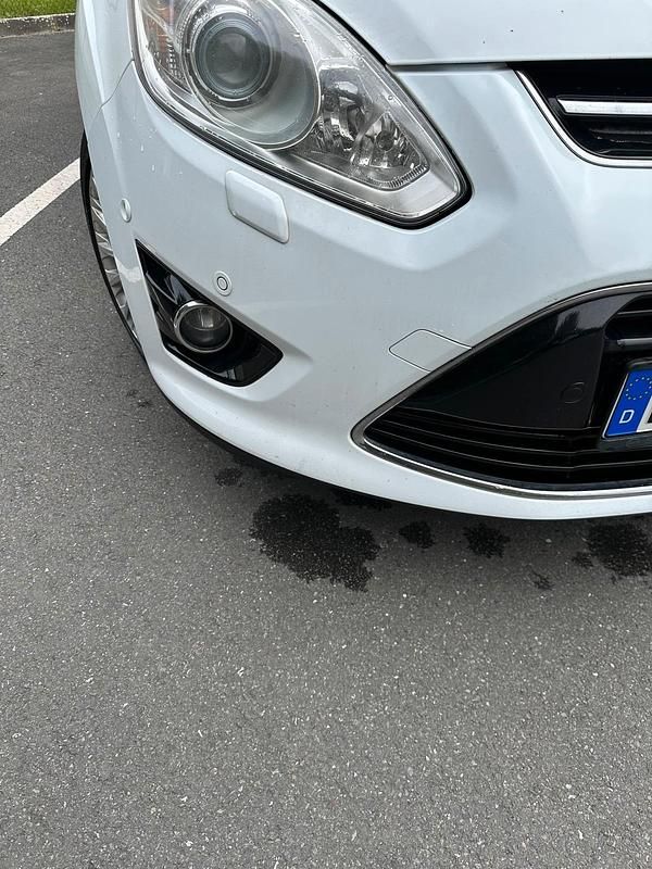 Gebraucht Ford C-MAX 140 PS (102 kW) 2013 Weiß Van / Kleinbus