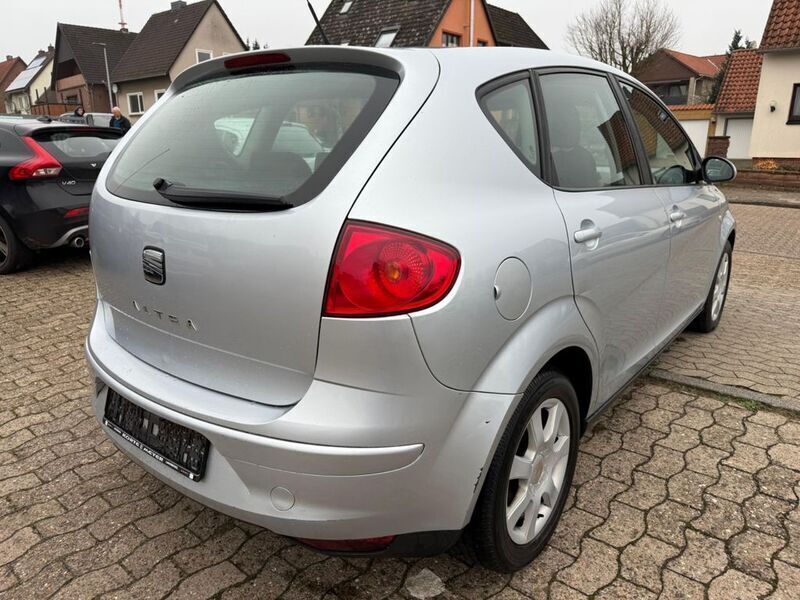 Gebraucht Seat Altea Stylance 102 PS (75 kW) 2005 Silber Van / Kleinbus