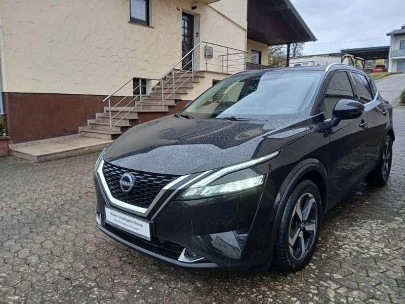 Gebraucht Nissan Qashqai 360º 158 PS (116 kW) 2023 Black (m) SUV