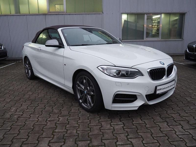 Gebraucht BMW M235 Sport Line 326 PS (239 kW) 2016 Alpinweiß Cabrio