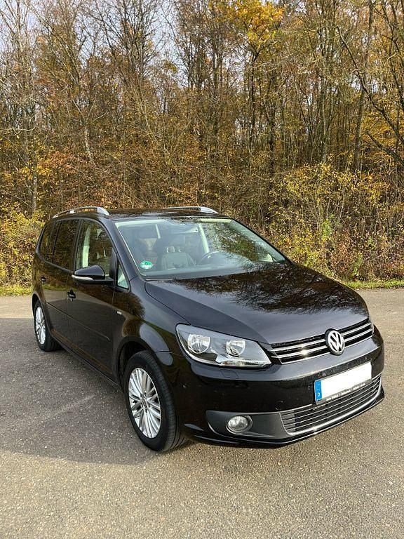 Schwarz Gebraucht 2015 VW Touran Van / Kleinbus | 9.000 € (Fairer Preis) - Bild 1/4