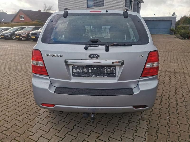 Gebraucht Kia Sorento 140 PS (102 kW) 2007 Silber SUV