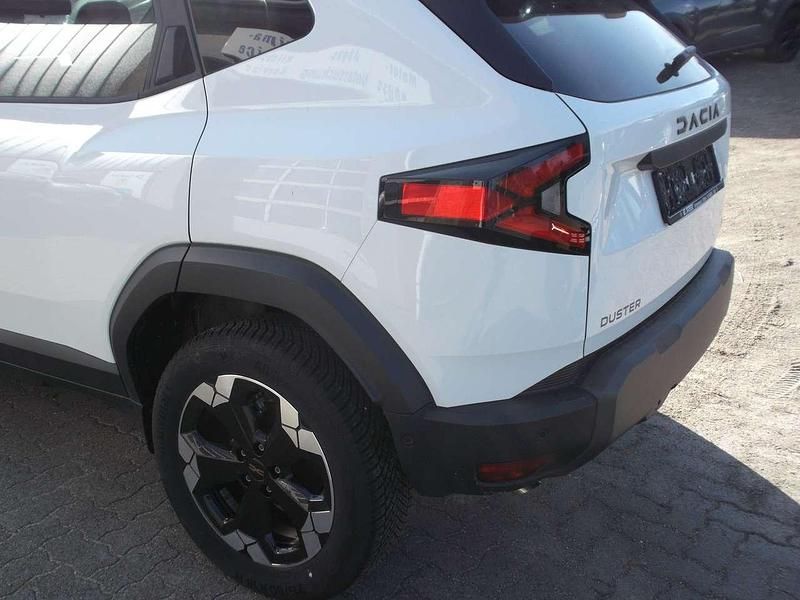 Neu Dacia Duster Extreme 131 PS (96 kW) 2025 Gletscherweiss SUV