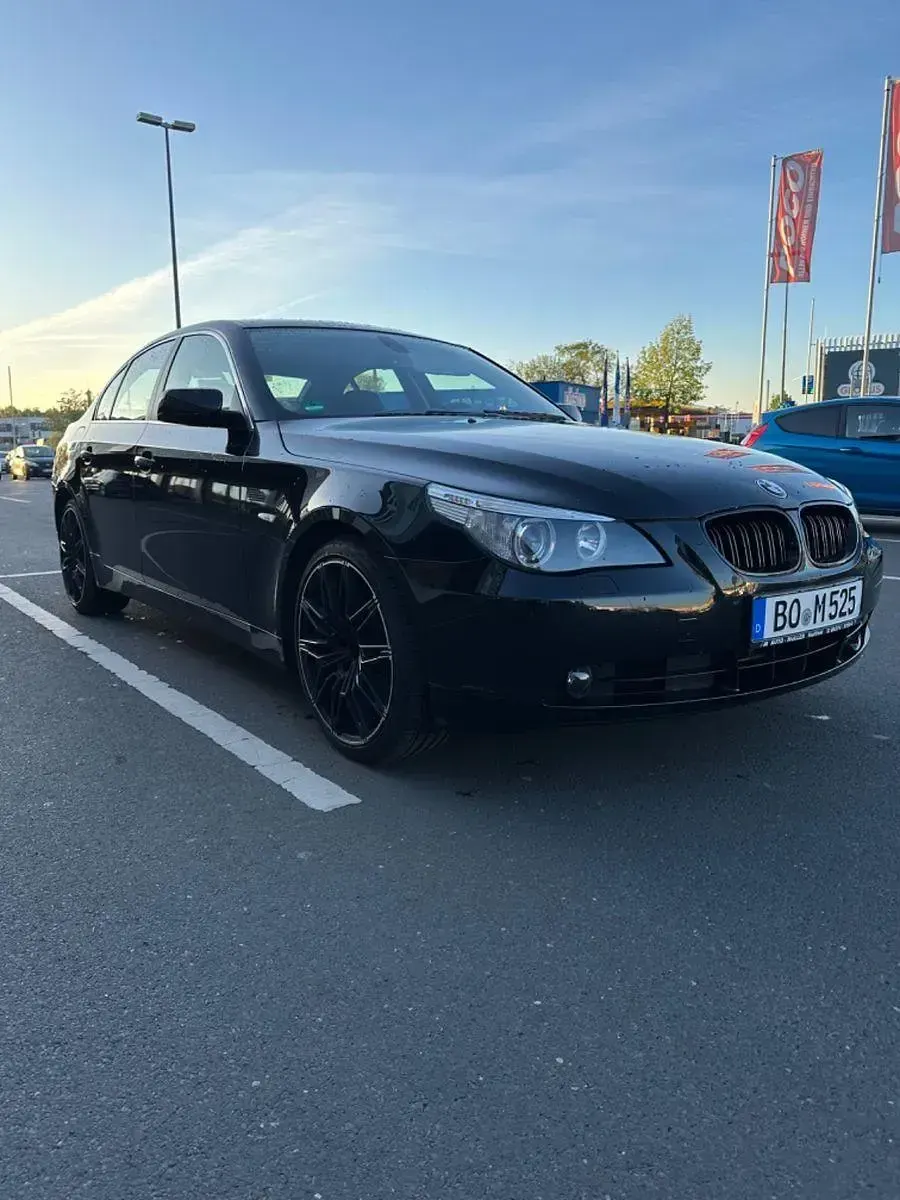Brugt BMW 525 218 HK (160 kW) 2006 Sort Sedan