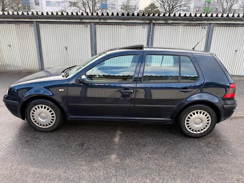 Gebraucht VW Golf III 102 PS (75 kW) 1998 Blau Kleinwagen