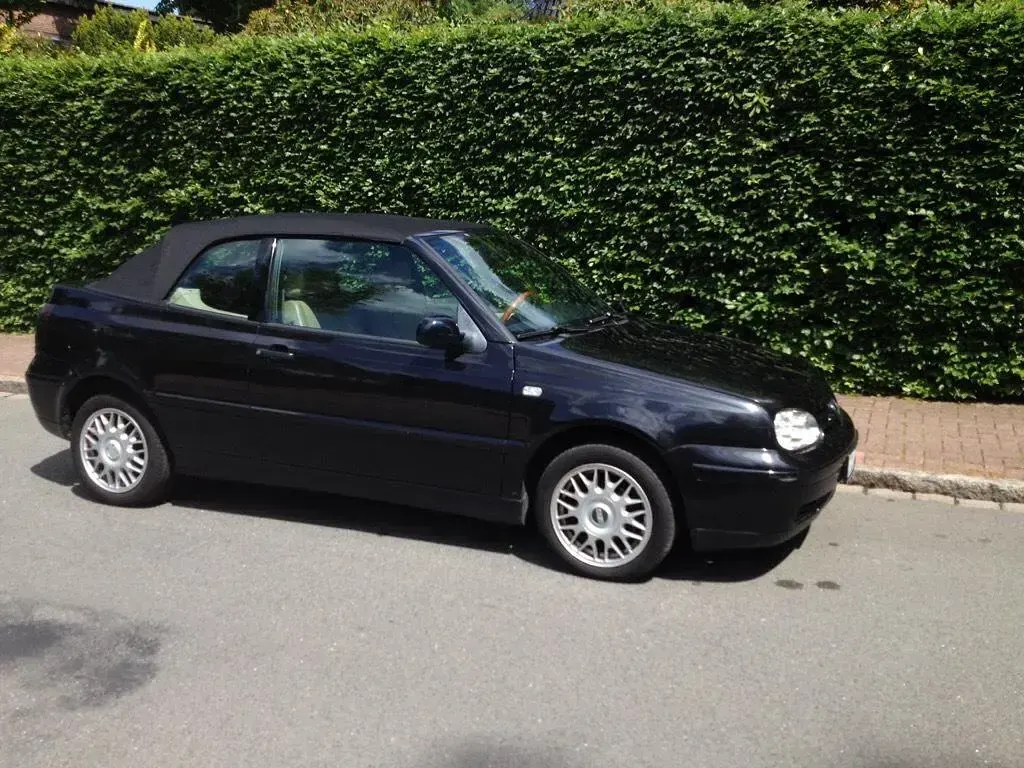 Gebraucht VW Golf Cabriolet Highline 115 PS (84 kW) 2000 Schwarz Cabrio