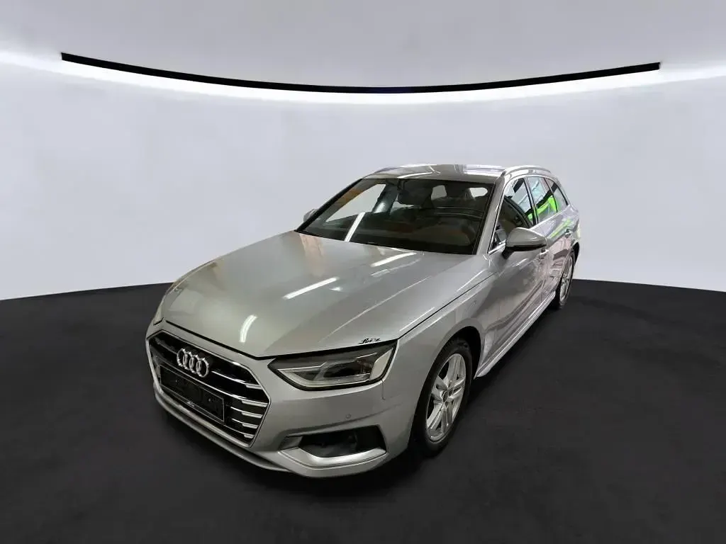 Usata Audi A4 Advanced Plus 204 CV (150 kW) 2023 Argento Station wagon