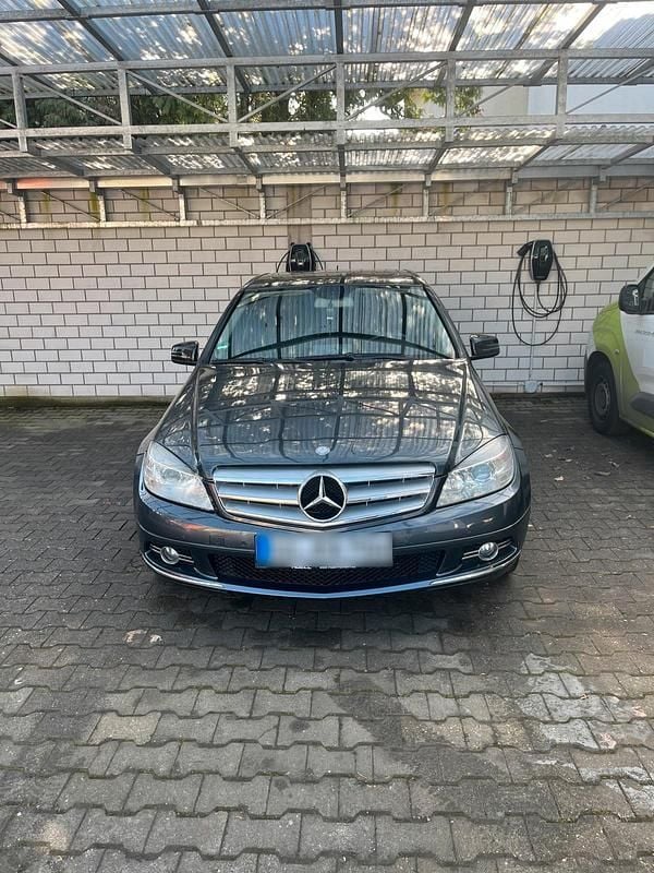 Gebraucht Mercedes C220 170 PS (125 kW) 2009 Limousine
