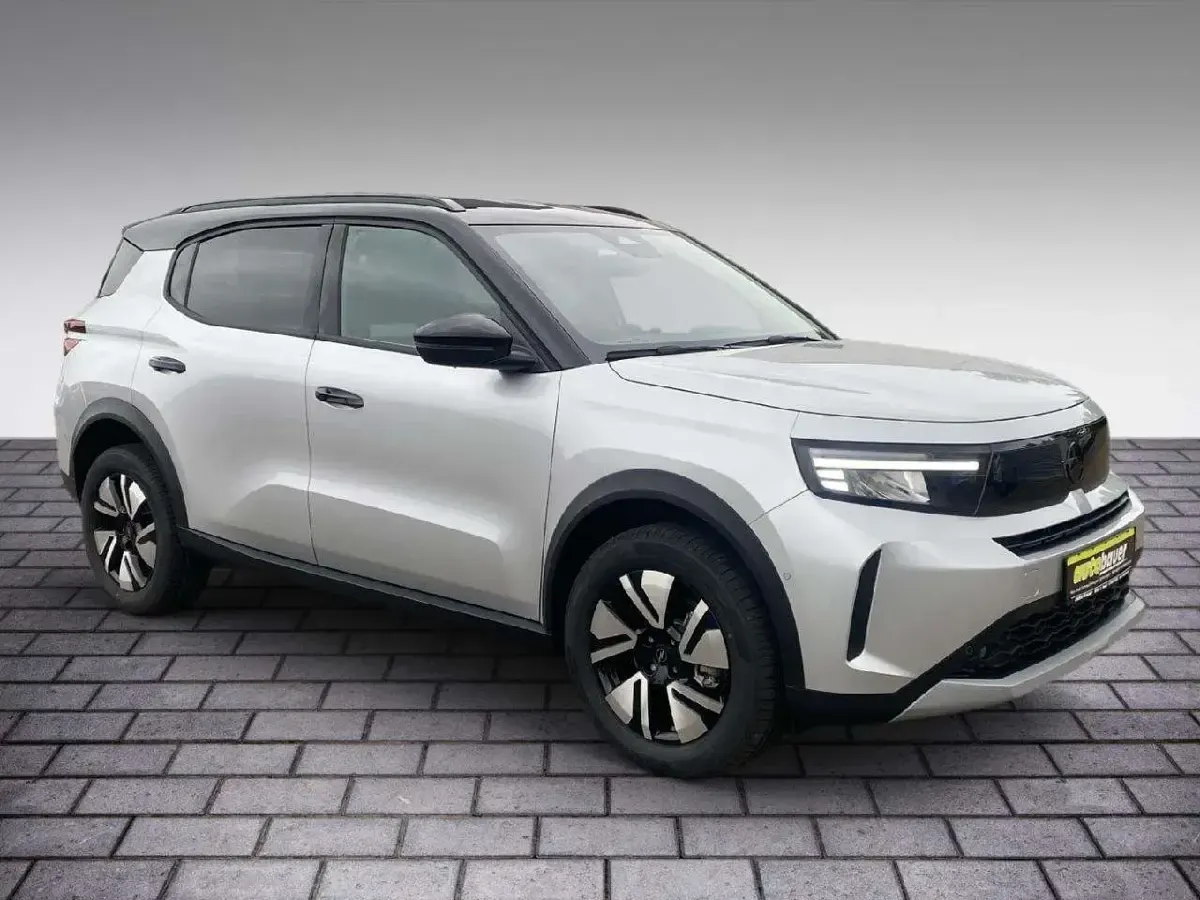 Neu Opel Frontera 136 PS (100 kW) 2026 Lackierung aluminiumgrau/typ SUV