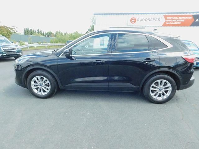 Gebraucht Ford Kuga Titanium 150 PS (110 kW) 2020 Obsidianschwarz metallic SUV