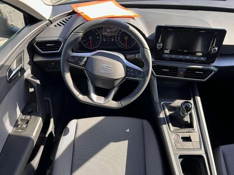 Gebraucht Seat Leon Style 110 PS (80 kW) 2024 Midnight schwarz metallic Limousine