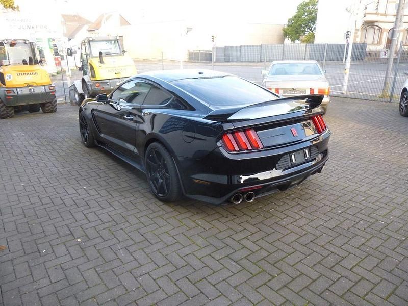 Gebraucht Ford Mustang GT 533 PS (392 kW) 2020 Schwarz