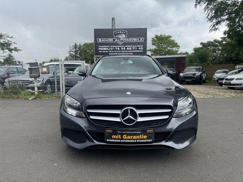 Grau Gebraucht 2015 Mercedes C200 Kombi | 13.400 € (Fairer Preis) - Bild 1/4