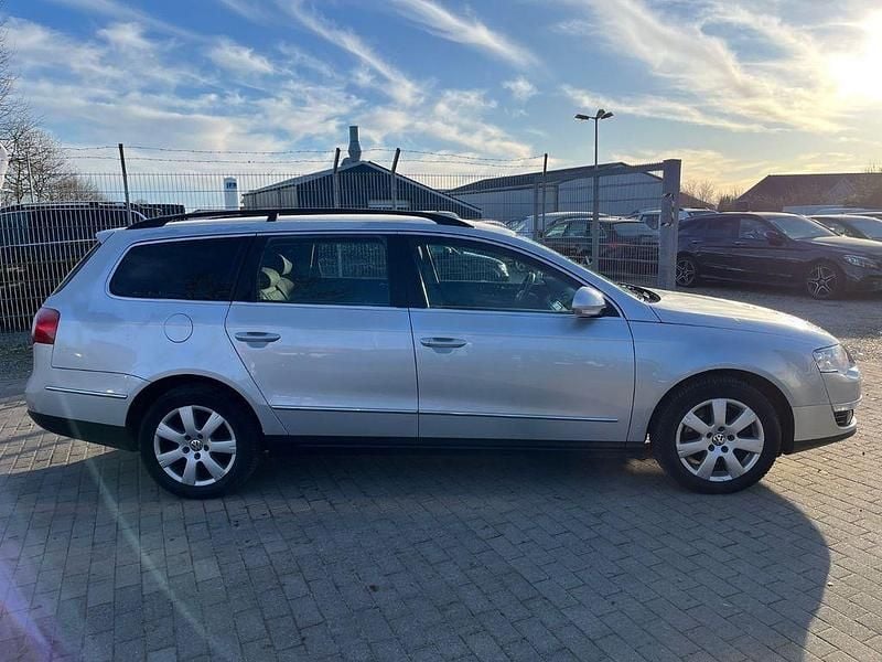 Usata VW Passat Comfortline 160 CV (117 kW) 2011 Argento Station wagon