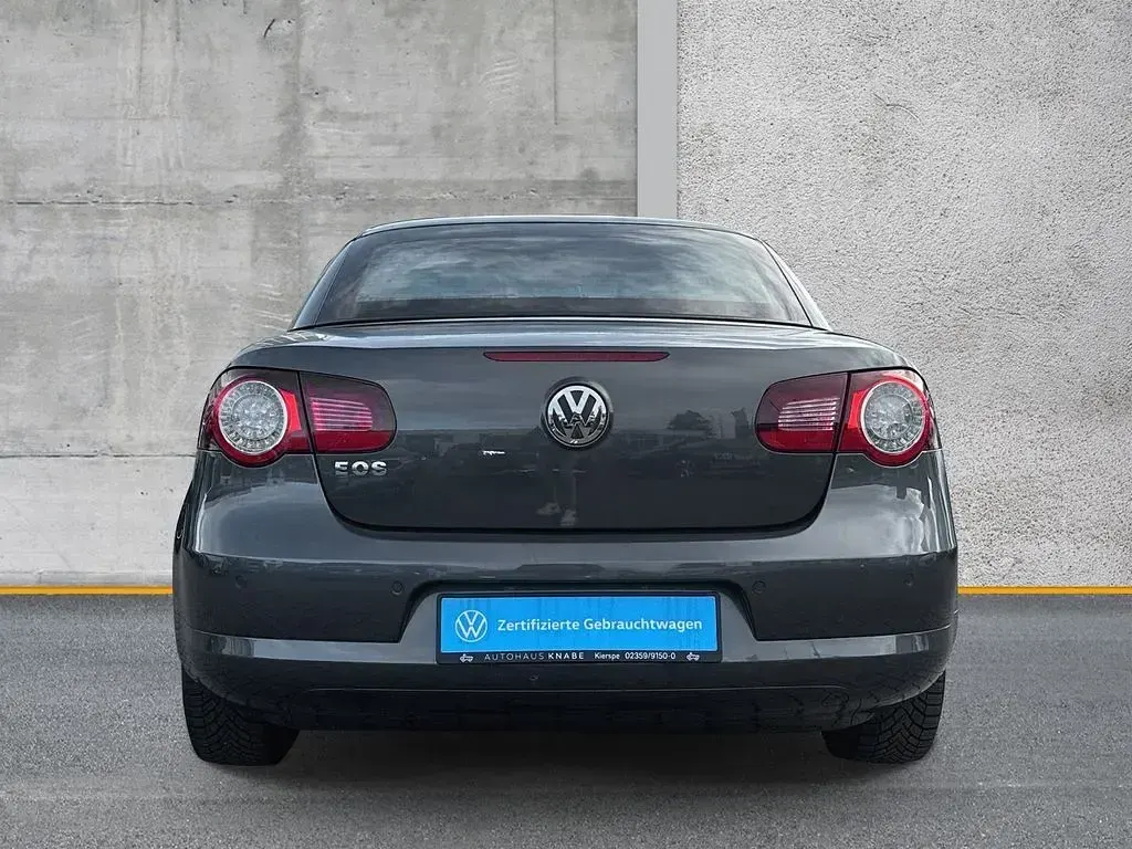 Gebraucht VW Eos 122 PS (89 kW) 2008 Grau Cabrio