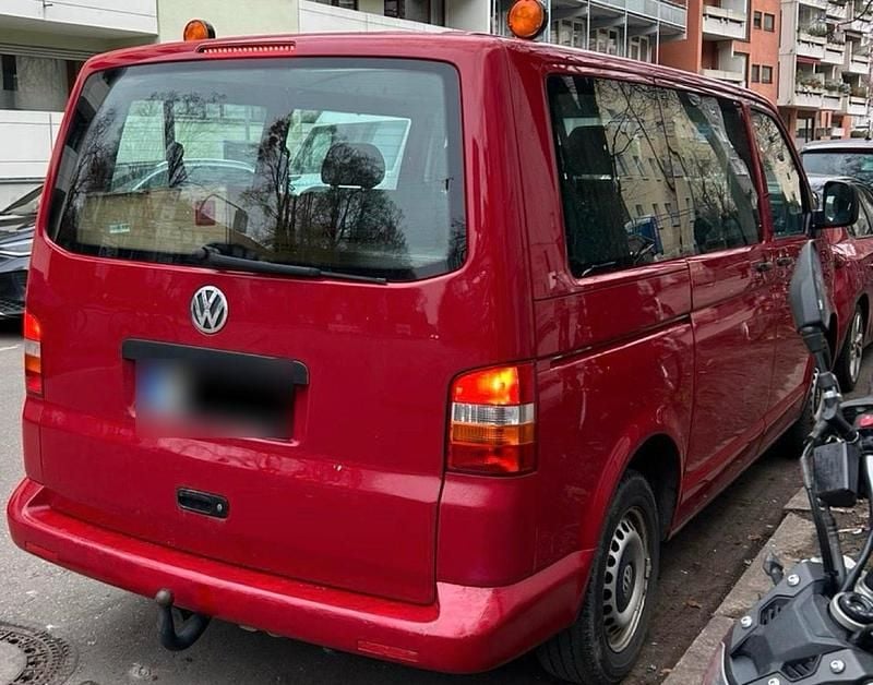 Gebraucht VW T5 105 PS (77 kW) 2007 Rot Van