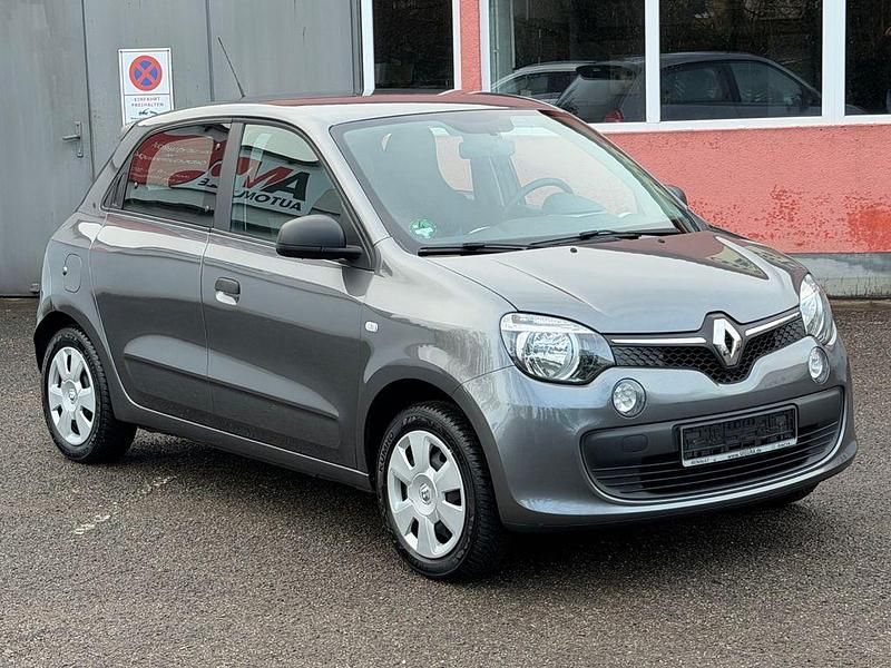 Gebraucht Renault Twingo Life 69 PS (50 kW) 2018 Grau Kleinwagen