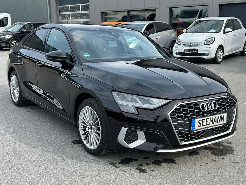 Gebraucht Audi A3 Advanced 150 PS (110 kW) 2022 Schwarz Limousine