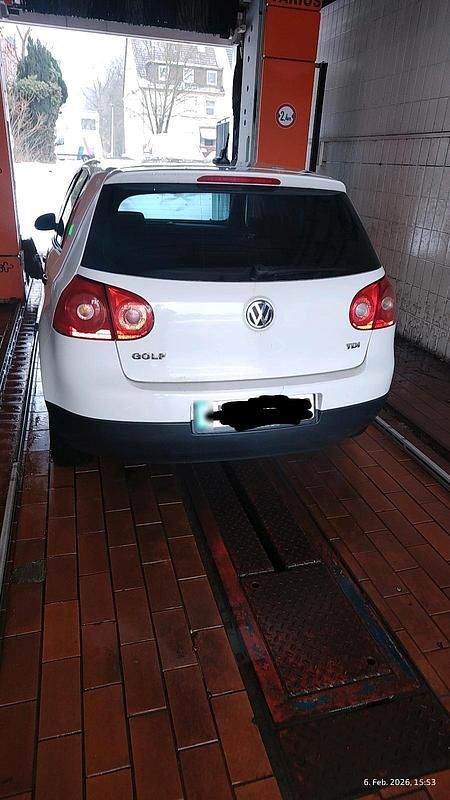 Gebraucht VW Golf V 90 PS (66 kW) 2008 Weiß Kombi