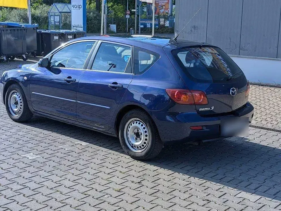 Gebraucht Mazda 3 104 PS (76 kW) 2005 Blau Kleinwagen