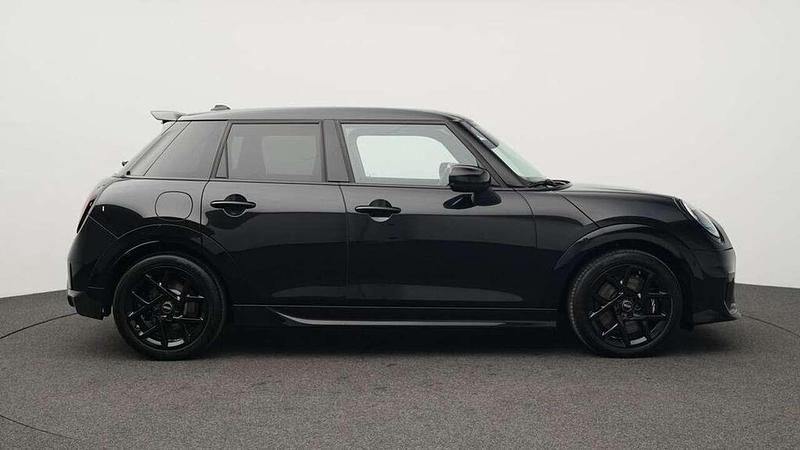 Gebraucht Mini John Cooper Works 204 PS (150 kW) 2025 Schwarz Kleinwagen