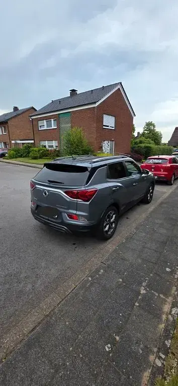 Gebraucht SsangYong Korando 163 PS (119 kW) 2020 Grau SUV
