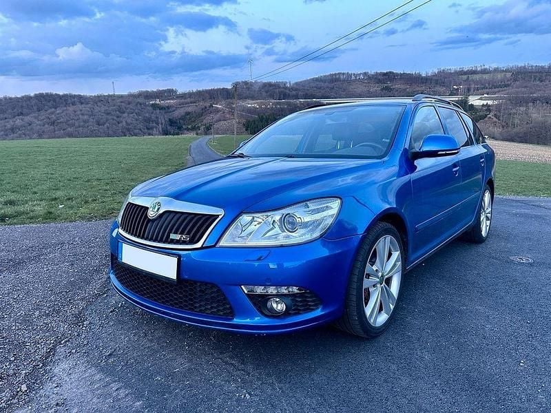 Gebraucht Skoda Octavia RS 170 PS (125 kW) 2012 Blau Limousine