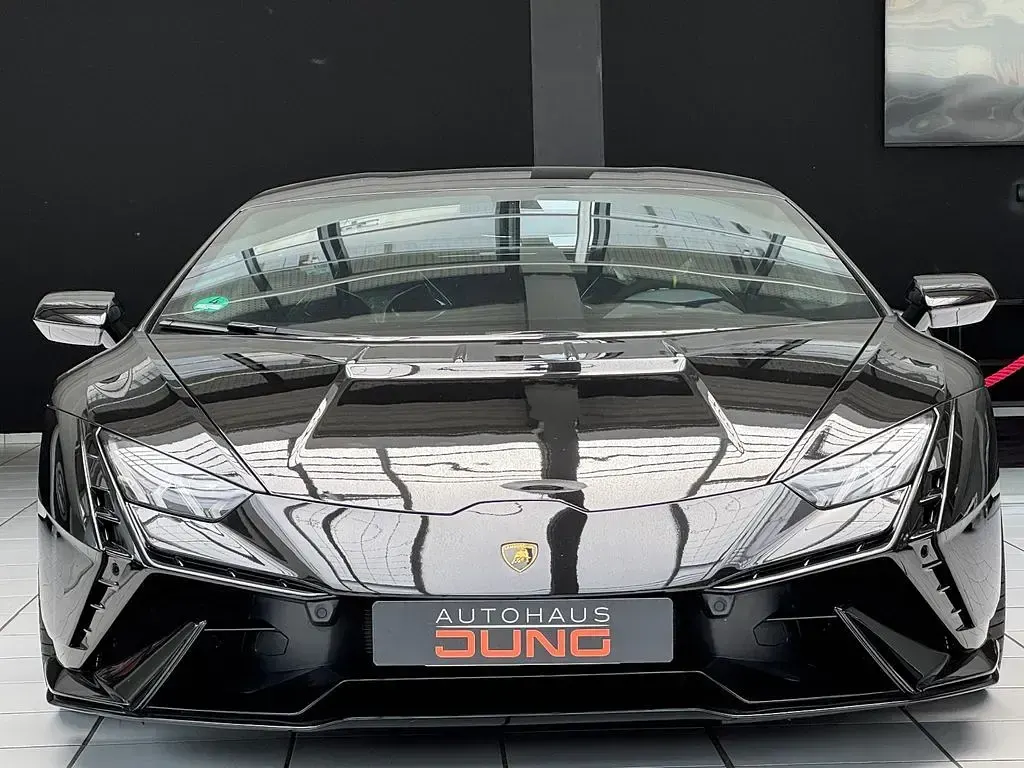 Usata Lamborghini Huracán 640 CV (470 kW) 2024 Nero Coupé