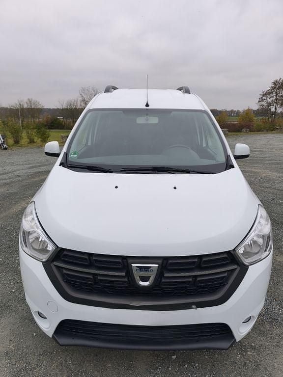 Gebraucht Dacia Dokker Lauréate 116 PS (85 kW) 2017 Weiß Van / Kleinbus