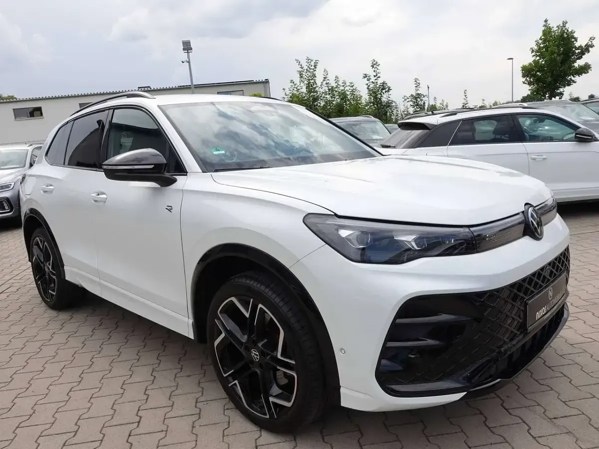 Gebraucht VW Tiguan Style 193 PS (141 kW) 2025 Weiß SUV