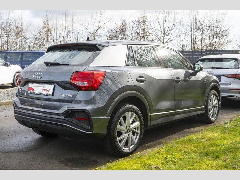 Gebraucht Audi Q2 S-Line 150 PS (110 kW) 2025 Daytonagrau perleffekt SUV