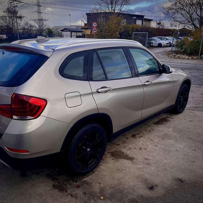 Gebraucht BMW X1 150 PS (110 kW) 2012 Grau SUV