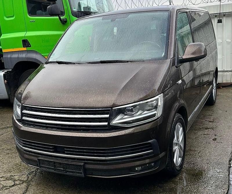 Gebraucht VW Multivan Generation Six 204 PS (150 kW) 2017 Braun Van