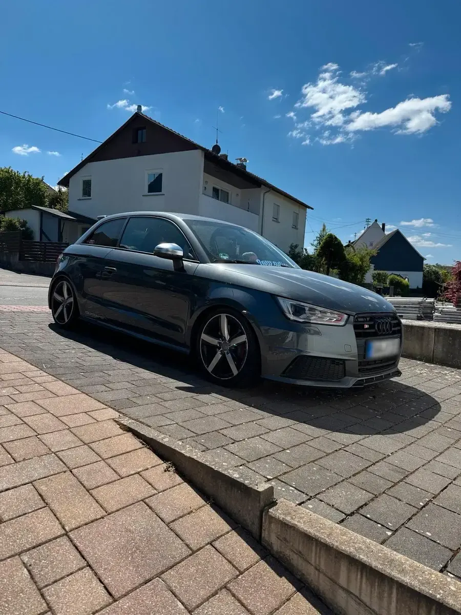Gebraucht Audi S1 231 PS (169 kW) 2015 Grau Kleinwagen
