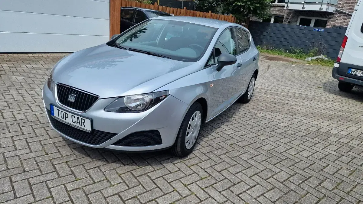 Gebraucht Seat Ibiza Reference 69 PS (50 kW) 2009 Silber Limousine