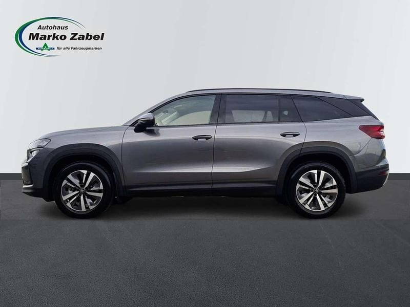 Neu Skoda Kodiaq Selection 150 PS (110 kW) 2026 Grau SUV